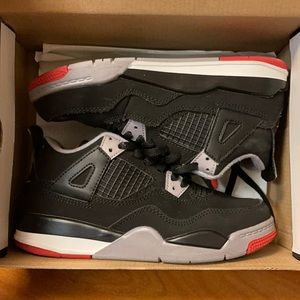Retro Jordan 4